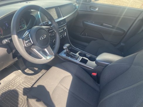 Used 2020 Kia Optima LX image 16