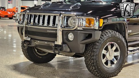 Used 2007 HUMMER H3 image 7