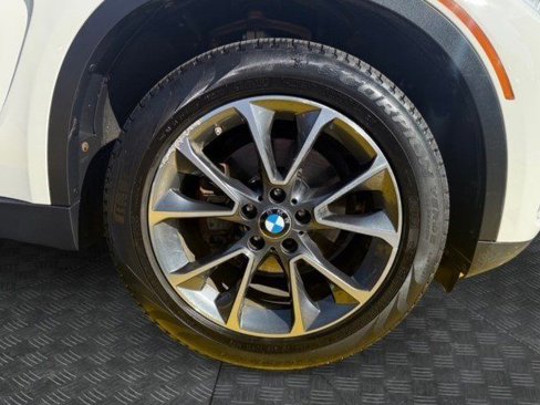 Used 2018 BMW X5 xDrive35i image 9