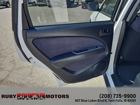 Used 2003 Mitsubishi Outlander XLS image 22