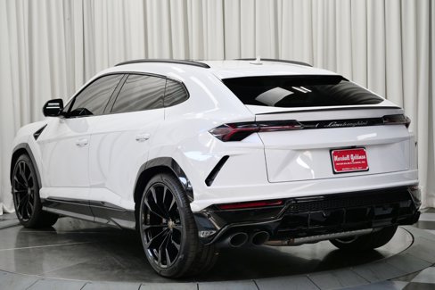 Used 2022 Lamborghini Urus image 6