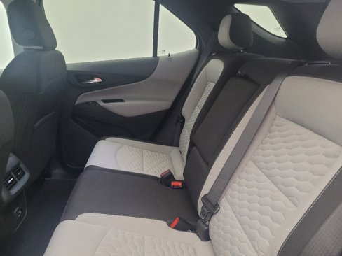 Used 2021 Chevrolet Equinox LS w/ LS Convenience Package image 18