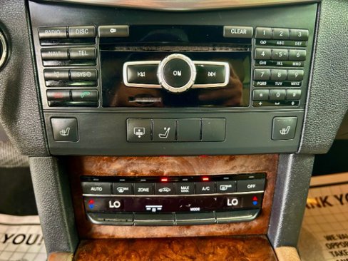 Used 2013 Mercedes-Benz E 350 Sedan image 15