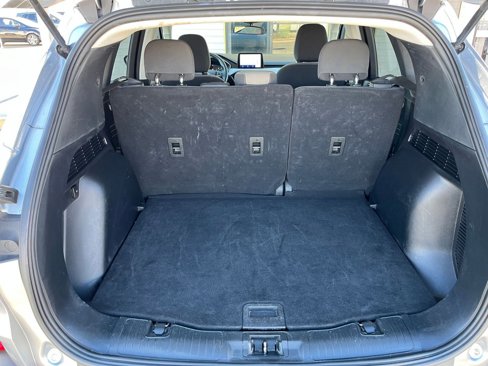 Used 2022 Ford Escape SE image 29