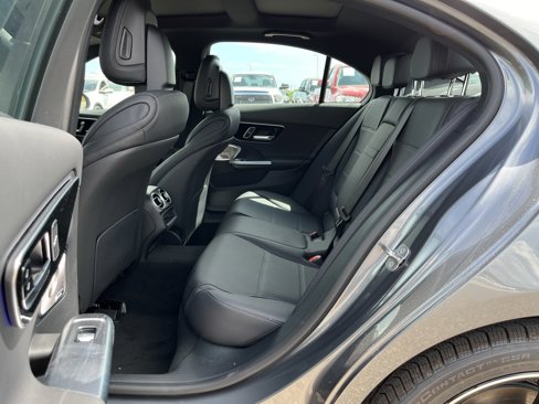 Used 2024 Mercedes-Benz C 300 Sedan image 22