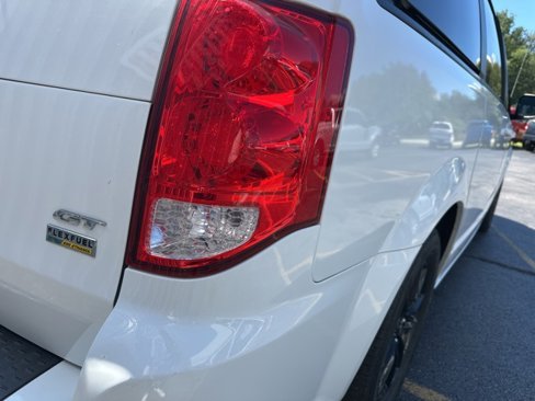 Used 2019 Dodge Grand Caravan GT image 6