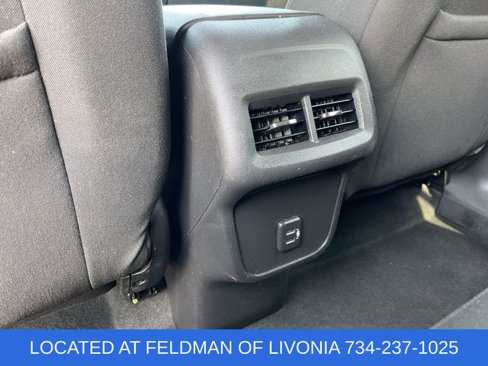 Used 2019 Chevrolet Equinox LT image 20