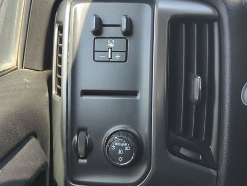 Used 2019 Chevrolet Silverado 1500 LT w/ All Star Edition image 10