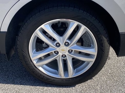 Used 2019 Chevrolet Equinox Premier image 32