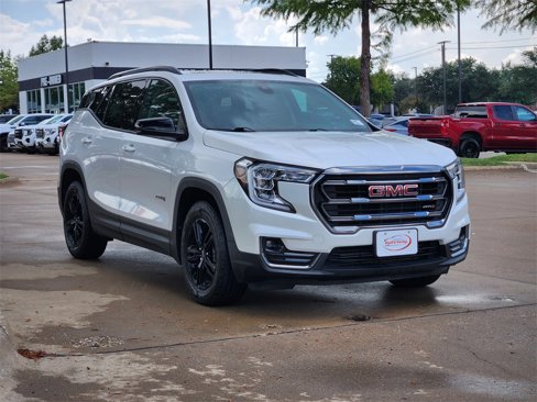 Used 2022 GMC Terrain AT4 w/ Infotainment Package II image 3