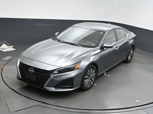 Used 2023 Nissan Altima 2.5 SV image 30