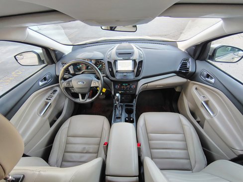 Used 2018 Ford Escape SEL image 2