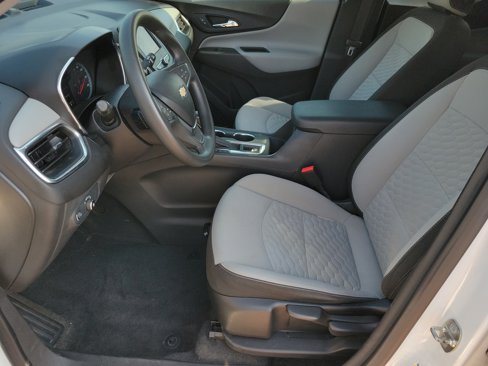 Used 2020 Chevrolet Equinox LS image 4