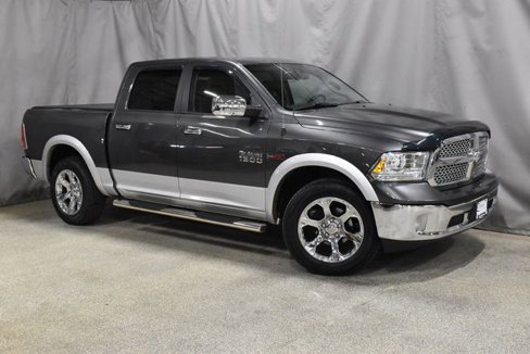 Used 2016 RAM 1500 Laramie w/ Convenience Group image 3