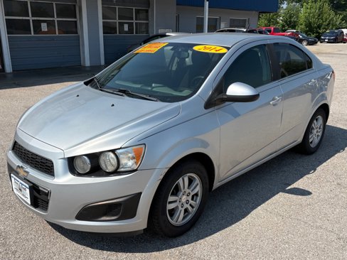 Used 2014 Chevrolet Sonic LT image 3
