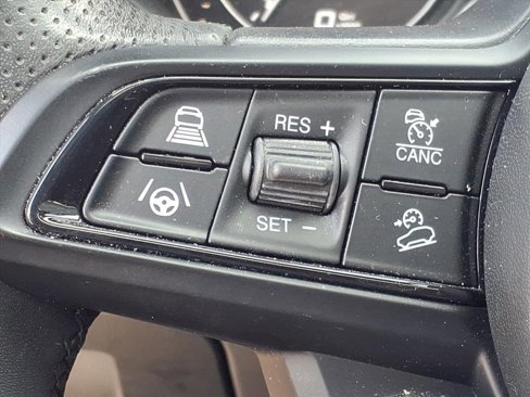 Used 2022 Alfa Romeo Stelvio Veloce image 20