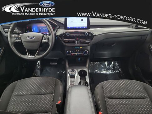 Used 2023 Ford Escape Active w/ Cold Weather Package image 12