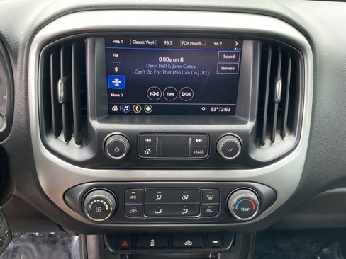 Used 2020 Chevrolet Colorado LT image 10