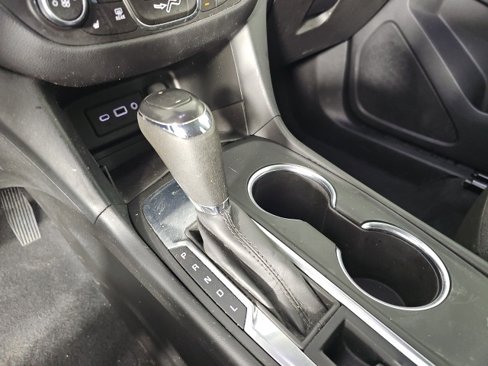 Used 2021 Chevrolet Equinox LT image 19