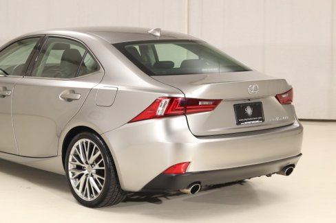 Used 2016 Lexus IS 300 AWD image 24