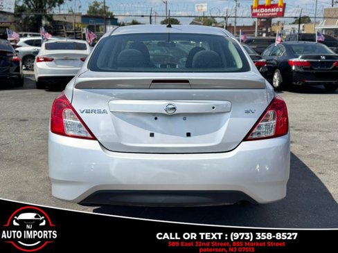 Used 2017 Nissan Versa SV image 8