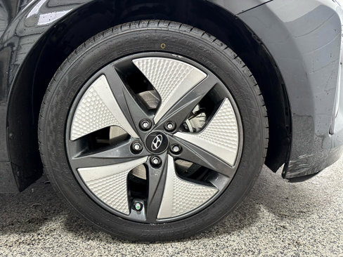 Used 2022 Hyundai Ioniq SEL image 68