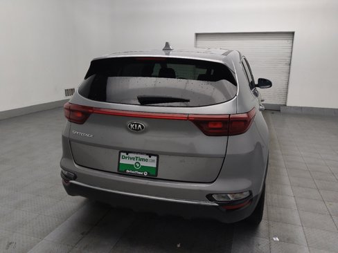 Used 2022 Kia Sportage LX image 7