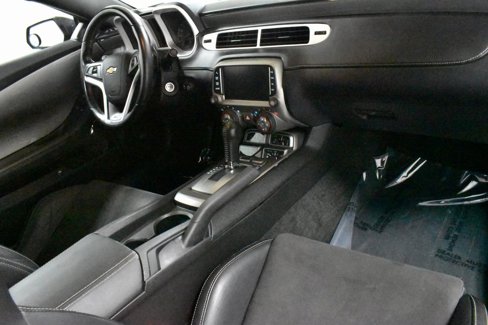 Used 2014 Chevrolet Camaro SS w/ RS Package image 16