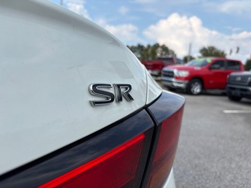 Used 2022 Nissan Altima 2.5 SR image 5