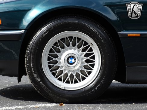 Used 1995 BMW 740iL image 11