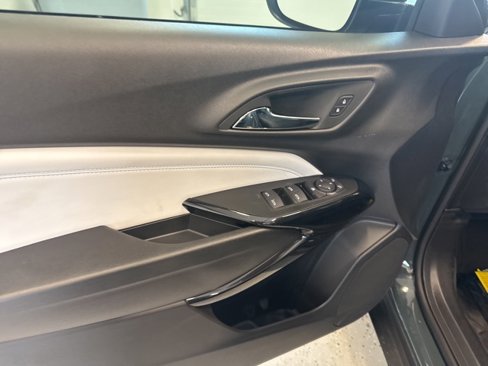 New 2025 Chevrolet Trax LT w/ Driver Confidence Package image 32