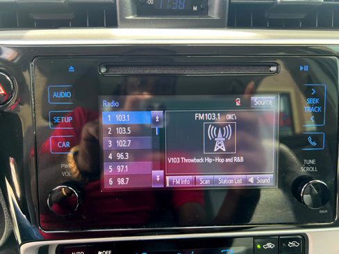 Used 2019 Toyota Corolla LE image 21
