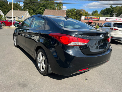 Used 2013 Hyundai Elantra GLS w/ Preferred Pkg image 3