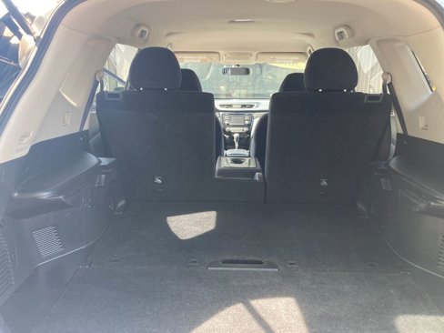 Used 2016 Nissan Rogue S w/ Appearance Package image 27
