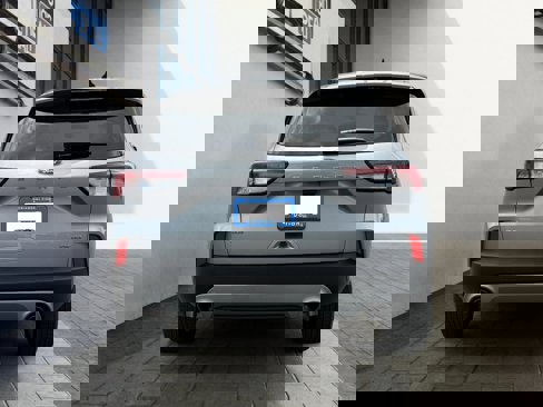 Certified 2022 Ford Escape SE image 4
