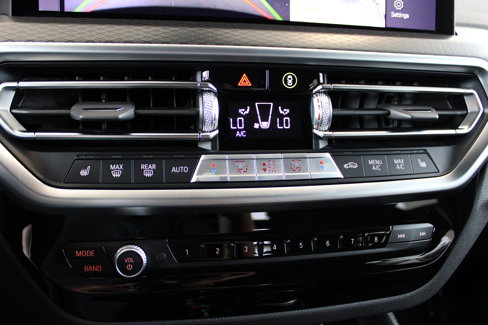 Used 2023 BMW X4 xDrive30i w/ M Sport Package image 22