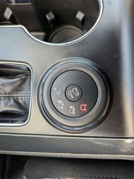 Used 2017 Ford Explorer XLT w/ Equipment Group 202A image 17