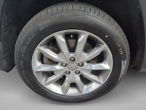 Used 2014 Jeep Cherokee Limited image 24