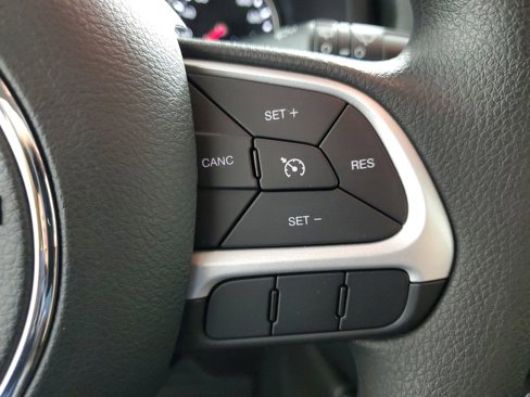 Used 2021 Jeep Renegade Sport w/ Sport Appearance Group image 24
