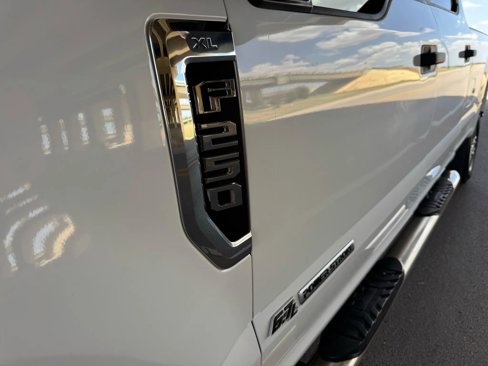 Used 2019 Ford F250 XL w/ Power Equipment Group image 9