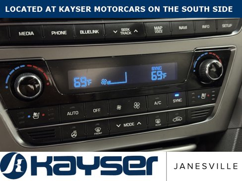 Used 2015 Hyundai Sonata Limited w/ Option Group 05 image 26