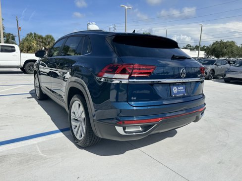 Certified 2020 Volkswagen Atlas Cross Sport SE w/ Panoramic Sunroof Package image 6