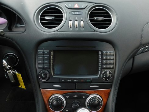 Used 2007 Mercedes-Benz SL 550 image 11