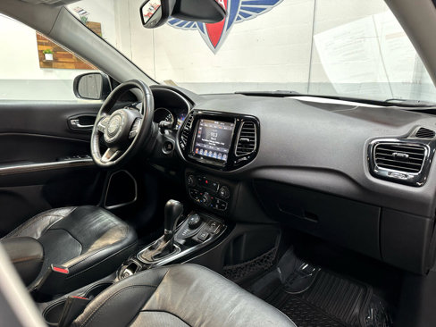 Used 2017 Jeep Compass Limited image 25