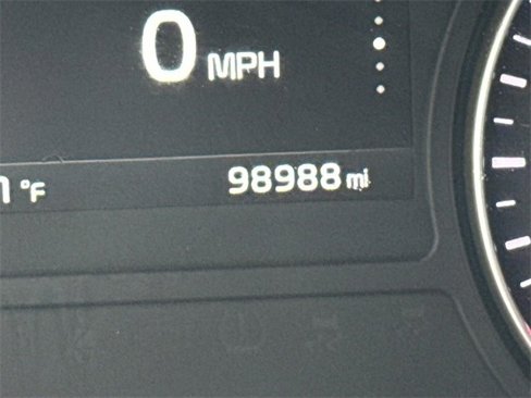 Used 2018 Kia Optima EX image 28