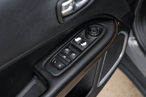 Used 2021 Jeep Compass Limited image 54