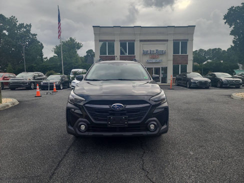 Used 2023 Subaru Outback Premium image 2