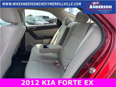 Used 2012 Kia Forte EX image 16