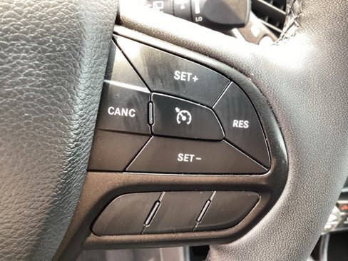 Used 2021 Jeep Cherokee Trailhawk w/ Premium Leather Package image 20