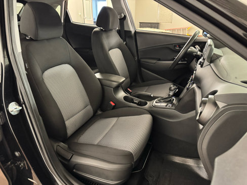 Used 2021 Hyundai Kona SEL Plus image 39